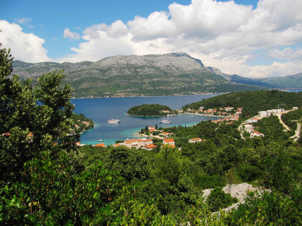 Apartmans And Rooms Dunjini Dvori Korcula Town Exterior photo