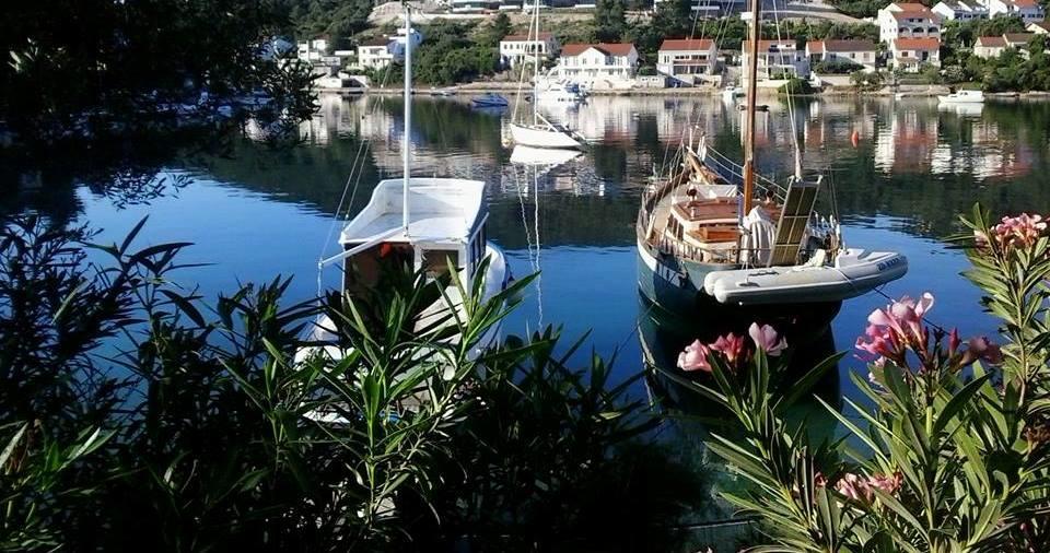 Apartmans And Rooms Dunjini Dvori Korcula Town Exterior photo